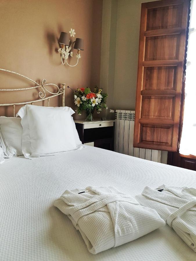 Hotel Rural Casona De Cefontes Kültér fotó